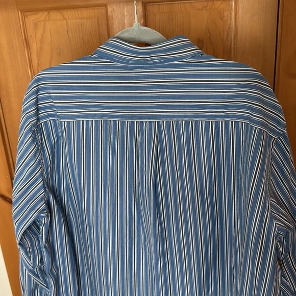Men’s St. John’s Bay Cotton Button Up Size XL - Picture 11 of 11